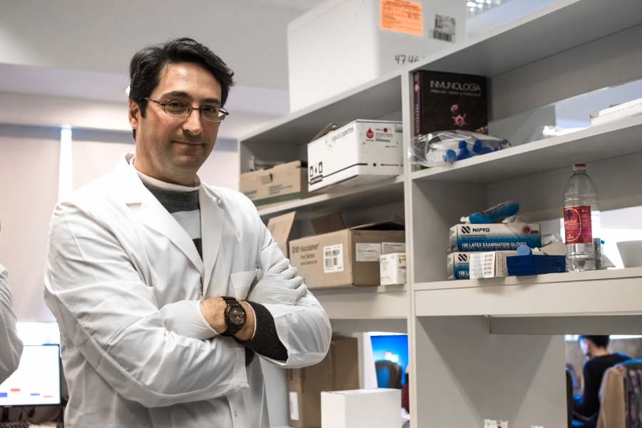 El Ph. D. Pablo Romagnoli, docente del IUCBC e investigador de Conicet y CIMETSA-IUCBC, responsable del proyecto seleccionado en la convocatoria 